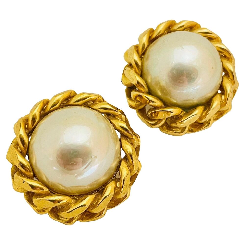 CHRISTIAN DIOR signed vintage gold pearl designer runway clip on earrings